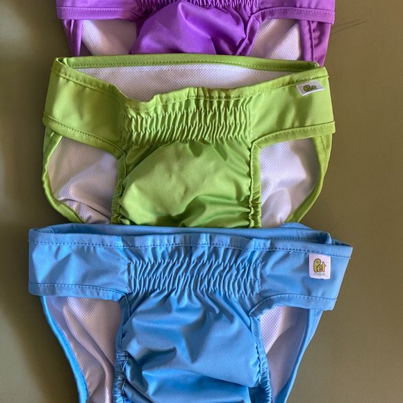 NWOB 3 Fun Color Doggie Diapers - Picture 3 of 3
